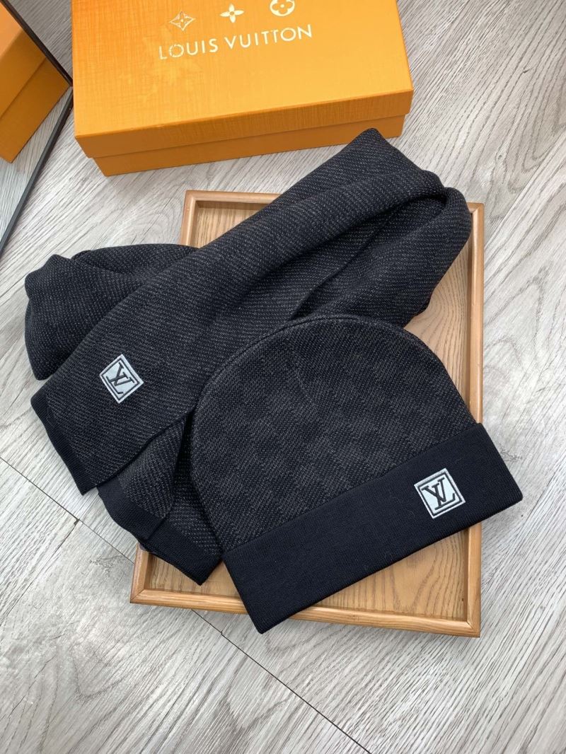 Louis Vuitton Caps Scarfs